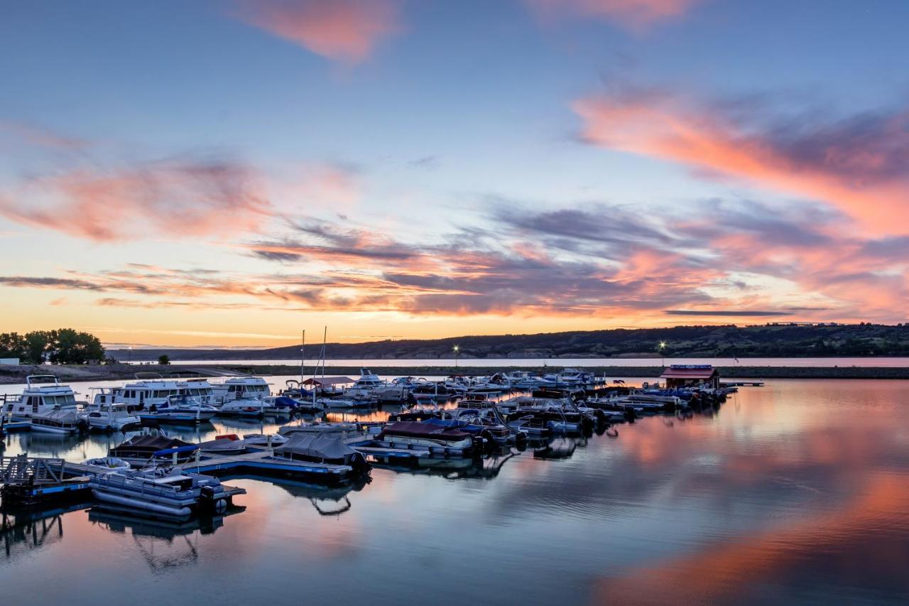 Arrowwood Resort At Cedar Shore Oacoma Dış mekan fotoğraf